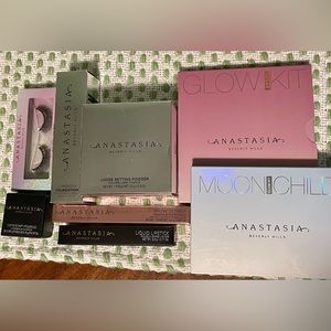 ANASTASIA BH- LOT, Foundation Powder lipstick Lashes Highlighters Brow kits
